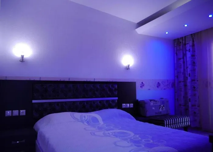 Отель Blue Bay 3*
