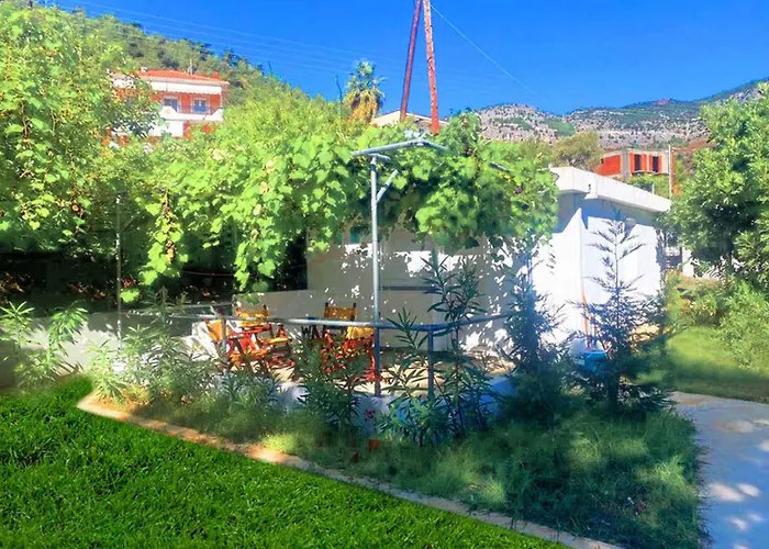 Blue Bay Коинира