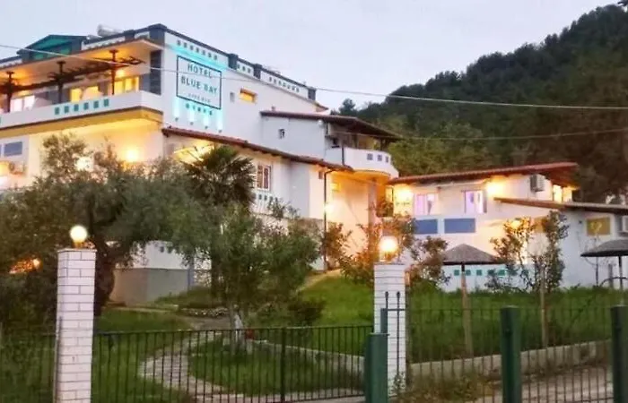 Blue Bay Отель Коинира