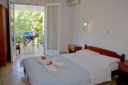 Blue Bay Отель 3*