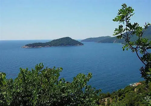 Отель Blue Bay 3*