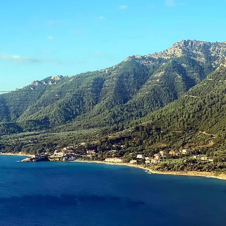 Хотел Blue Bay
