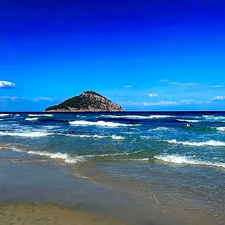 蓝湾海滩酒店