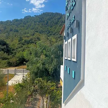 蓝湾海滩酒店 酒店 基尼拉