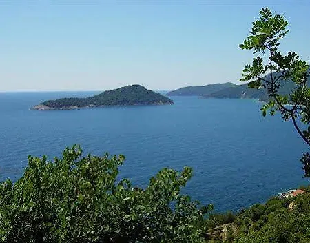 Ξενοδοχείο Blue Bay 3*