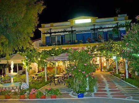 蓝湾海滩酒店 酒店
